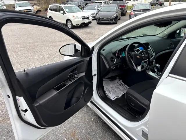 used 2014 Chevrolet Cruze car, priced at $7,777