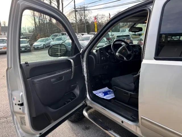 used 2014 Chevrolet Silverado 2500 car, priced at $25,497