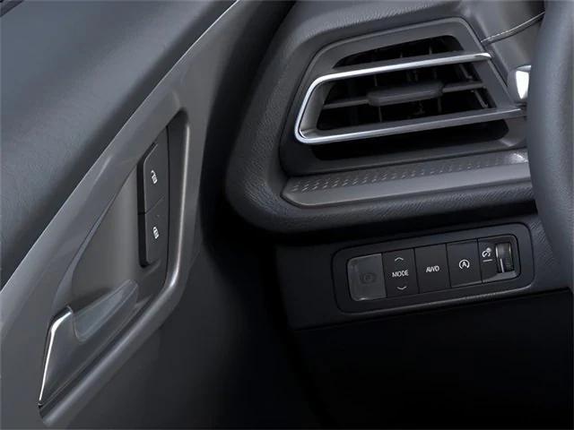 new 2025 Chevrolet Traverse car, priced at $39,195