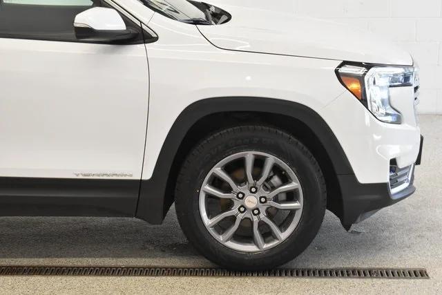 used 2024 GMC Terrain car, priced at $25,198