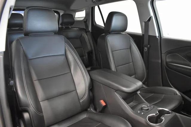used 2024 GMC Terrain car, priced at $25,198