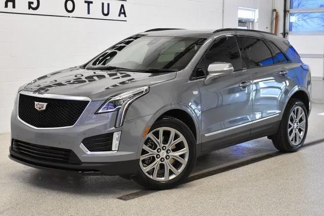 used 2021 Cadillac XT5 car, priced at $27,998