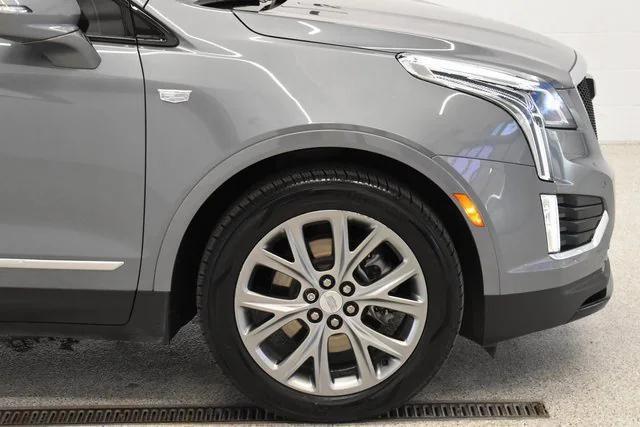 used 2021 Cadillac XT5 car, priced at $27,998