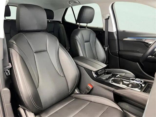used 2024 Buick Envision car, priced at $25,998