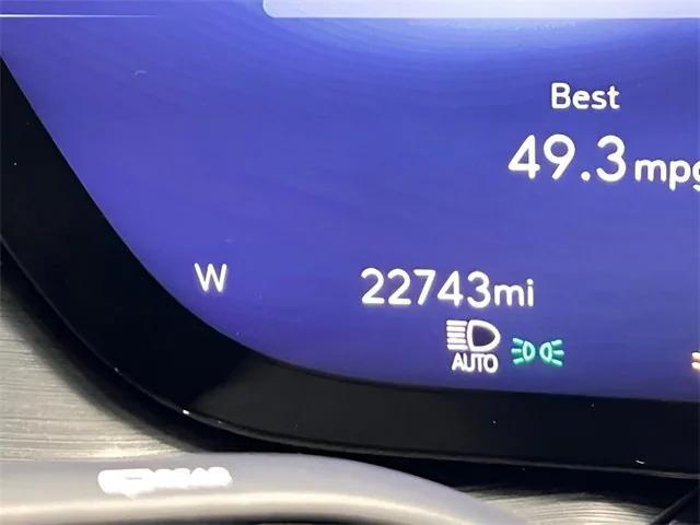 used 2024 Buick Envision car, priced at $25,998