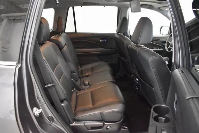 used 2021 Honda Pilot car, priced at $31,398