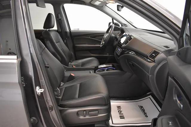 used 2021 Honda Pilot car, priced at $31,398