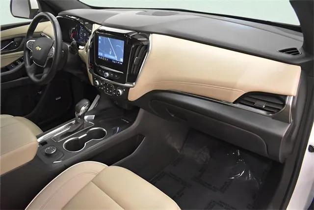 used 2023 Chevrolet Traverse car, priced at $26,998