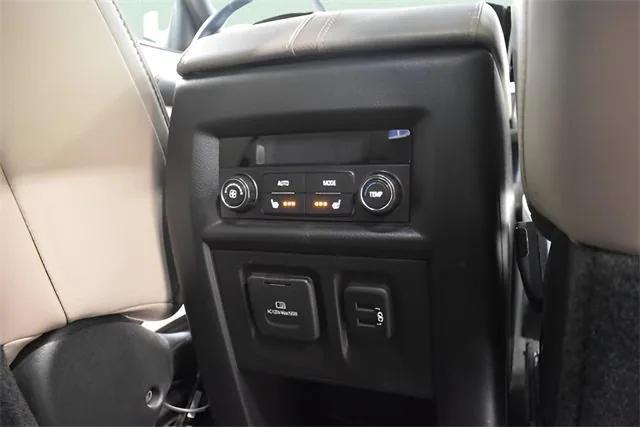 used 2023 Chevrolet Traverse car, priced at $26,998