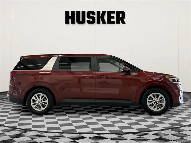 used 2024 Kia Carnival car, priced at $32,398