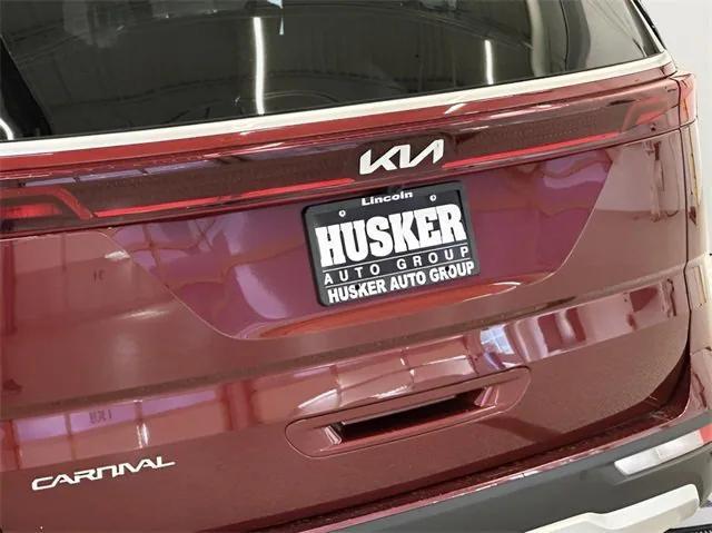 used 2024 Kia Carnival car, priced at $32,398