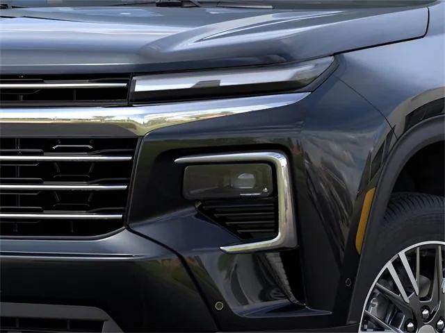 new 2025 Chevrolet Traverse car, priced at $43,130
