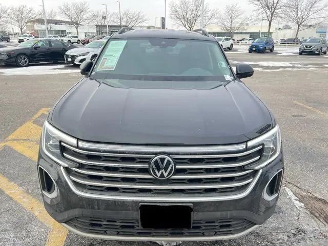 used 2024 Volkswagen Atlas car, priced at $35,398