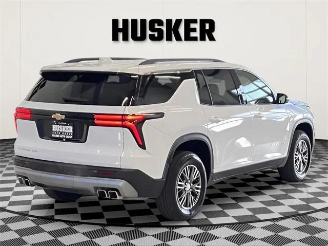 used 2025 Chevrolet Traverse car, priced at $36,498