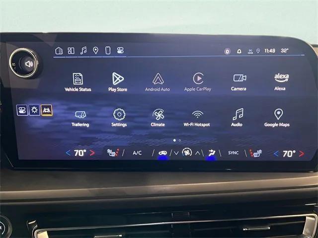 used 2025 Chevrolet Traverse car, priced at $36,498