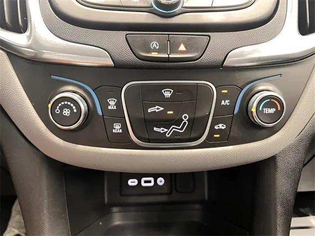 used 2022 Chevrolet Equinox car, priced at $19,498