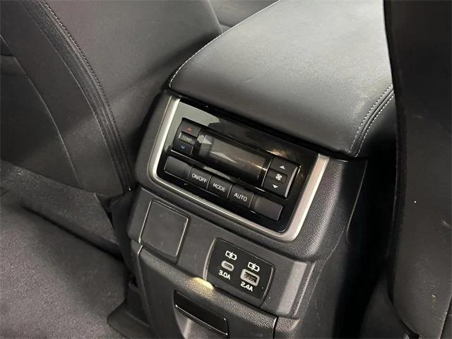 used 2024 Subaru Ascent car, priced at $30,498