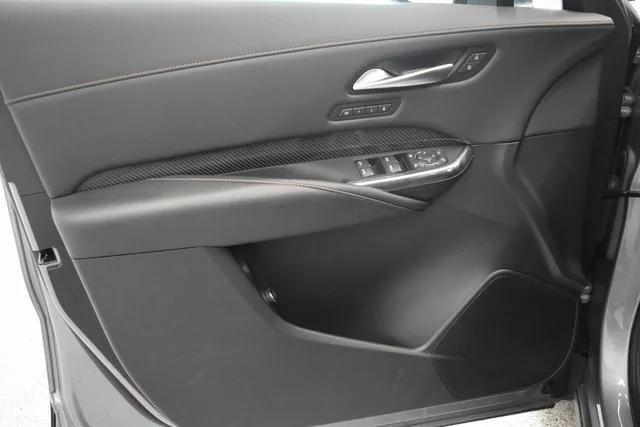 used 2023 Cadillac XT4 car, priced at $30,498