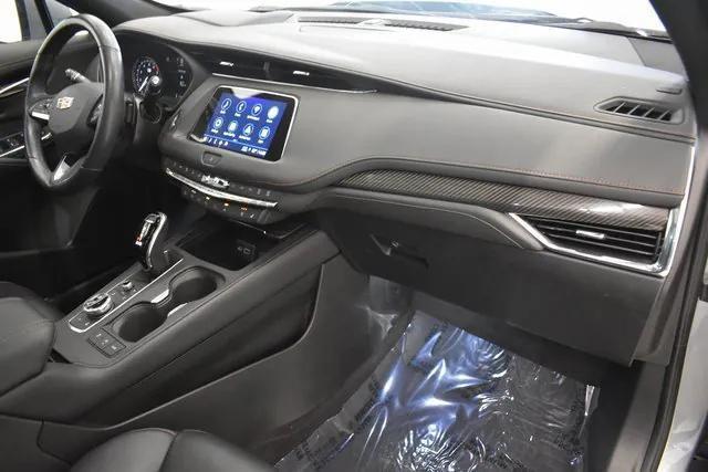 used 2023 Cadillac XT4 car, priced at $30,498