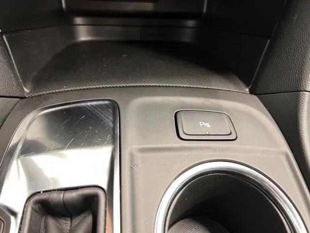 used 2024 Chevrolet Equinox car, priced at $19,498