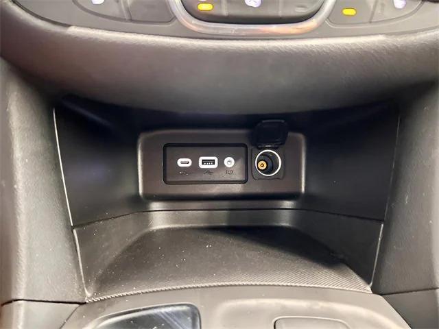 used 2024 Chevrolet Equinox car, priced at $19,498