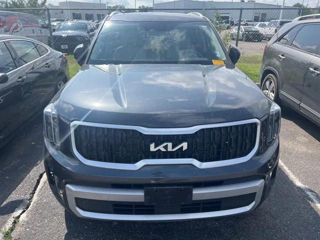 used 2024 Kia Telluride car, priced at $38,498