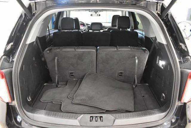 used 2023 Ford Explorer car, priced at $29,998