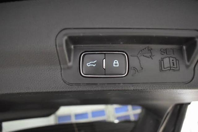 used 2023 Ford Explorer car, priced at $29,998