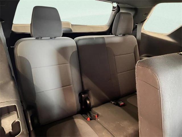 used 2023 Chevrolet Traverse car, priced at $26,498