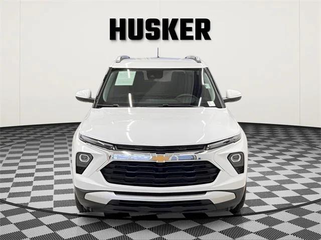 used 2025 Chevrolet TrailBlazer car, priced at $21,498