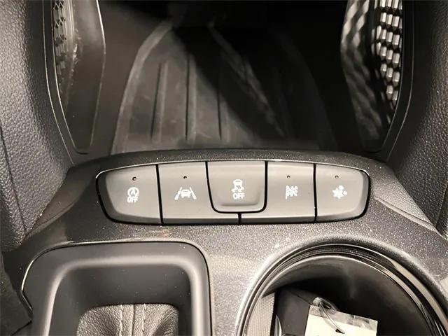 used 2025 Chevrolet TrailBlazer car, priced at $21,498