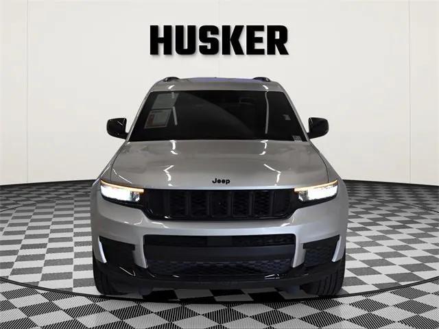 used 2023 Jeep Grand Cherokee L car, priced at $28,998