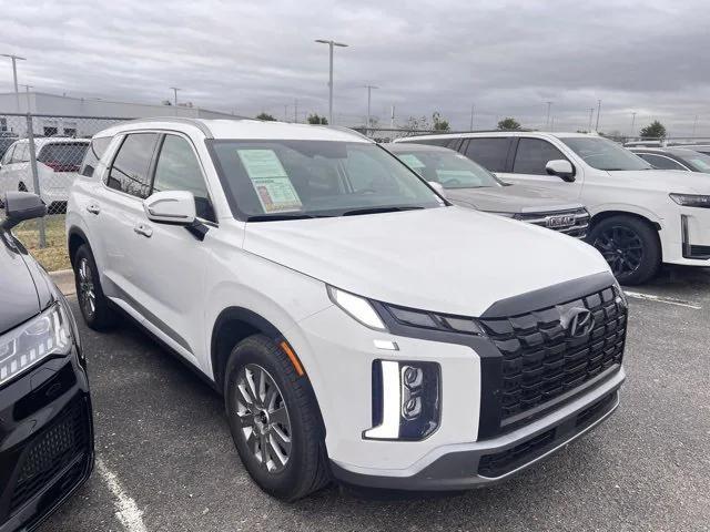 used 2025 Hyundai Palisade car, priced at $34,398