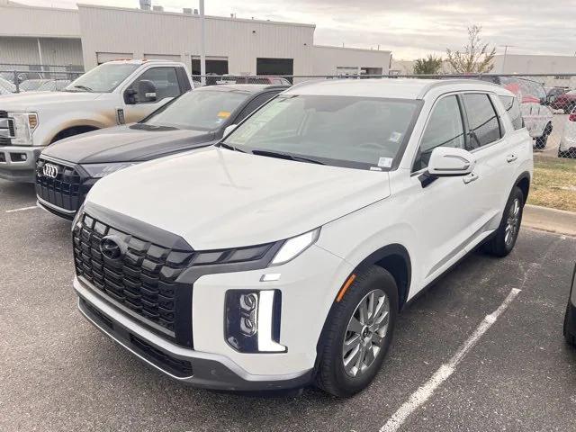 used 2025 Hyundai Palisade car, priced at $34,198