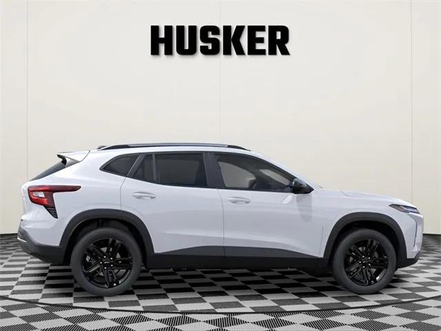 new 2025 Chevrolet Trax car, priced at $23,190
