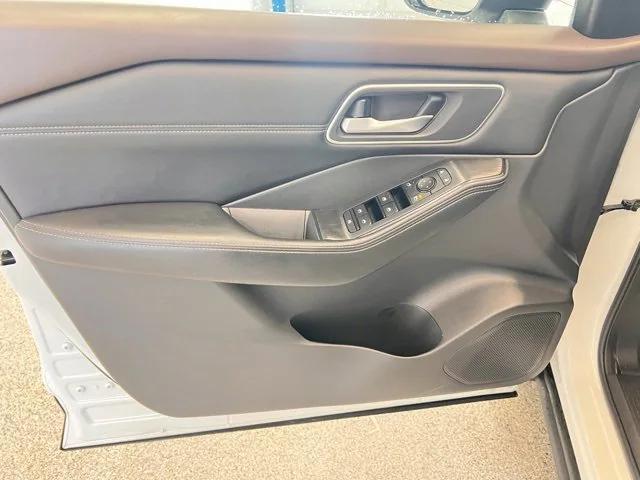 used 2021 Nissan Rogue car, priced at $18,298
