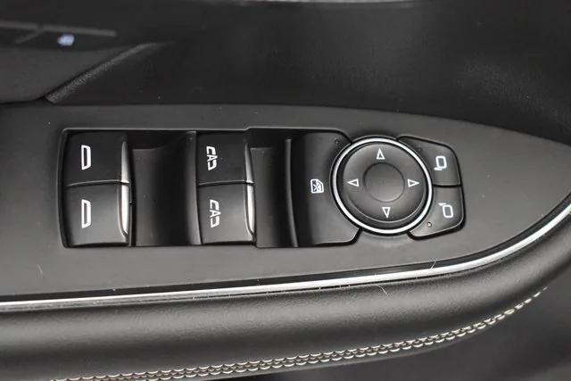 used 2024 Buick Envision car, priced at $28,398