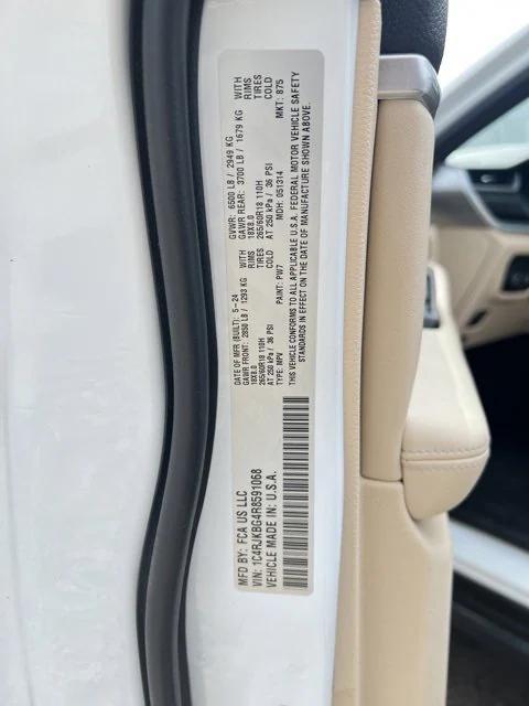 used 2024 Jeep Grand Cherokee L car, priced at $37,898