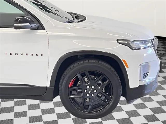 used 2023 Chevrolet Traverse car, priced at $33,798