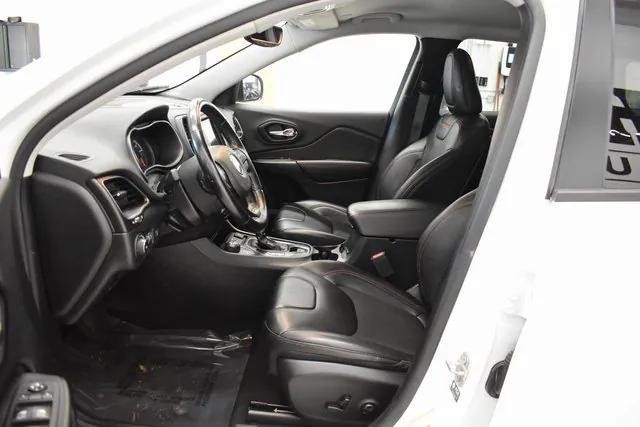 used 2021 Jeep Cherokee car, priced at $21,498