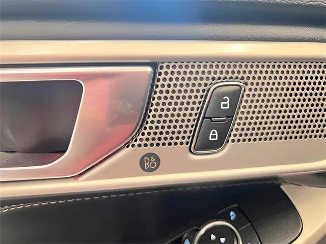 used 2022 Ford Explorer car, priced at $26,998