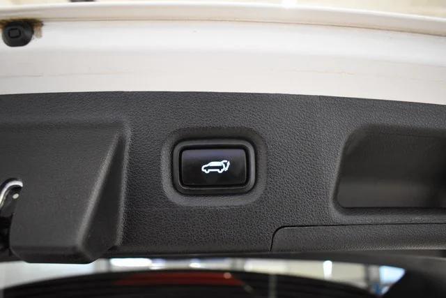 used 2023 Hyundai Santa Fe car, priced at $22,998