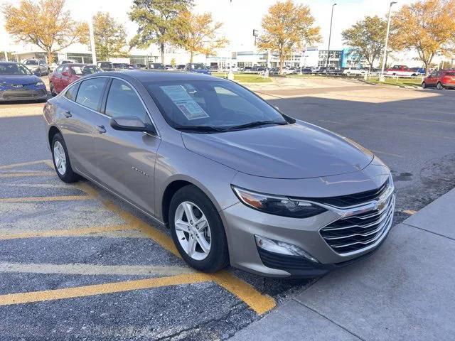 used 2024 Chevrolet Malibu car, priced at $18,998