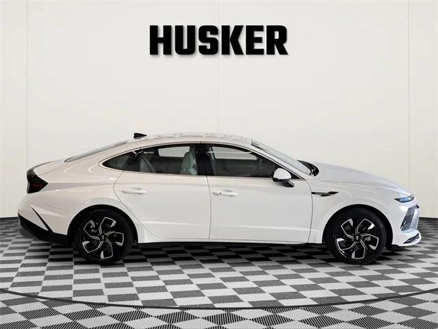 used 2025 Hyundai Sonata car, priced at $19,998