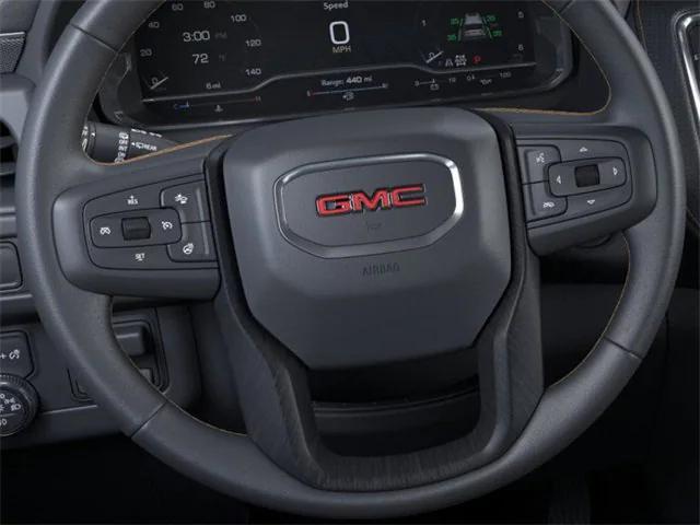 new 2024 GMC Yukon car, priced at $73,625