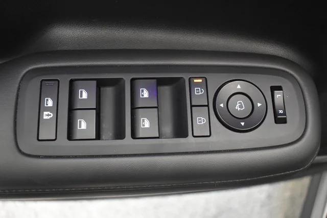 used 2024 Hyundai Santa Fe car, priced at $29,998
