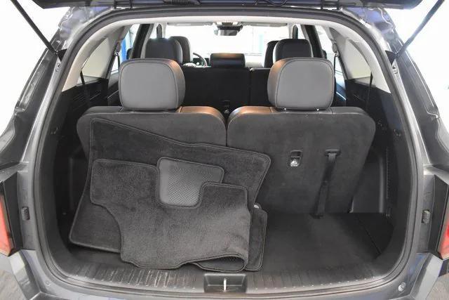 used 2024 Kia Sorento car, priced at $28,998