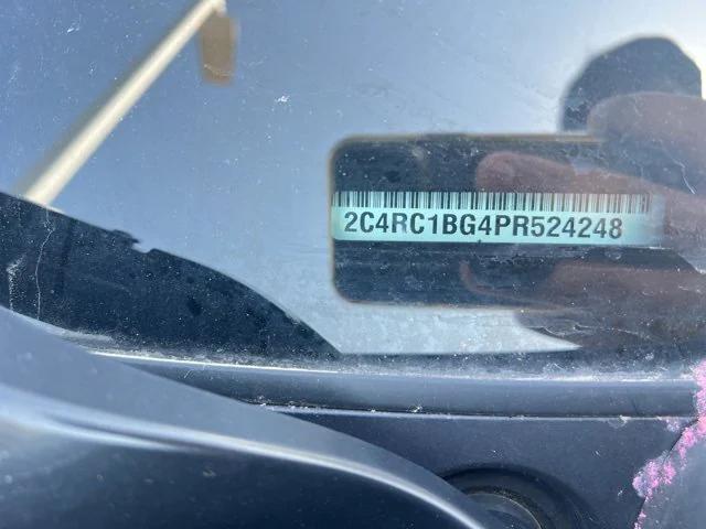 used 2023 Chrysler Pacifica car, priced at $24,298