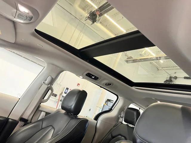 used 2019 Chrysler Pacifica car, priced at $18,998