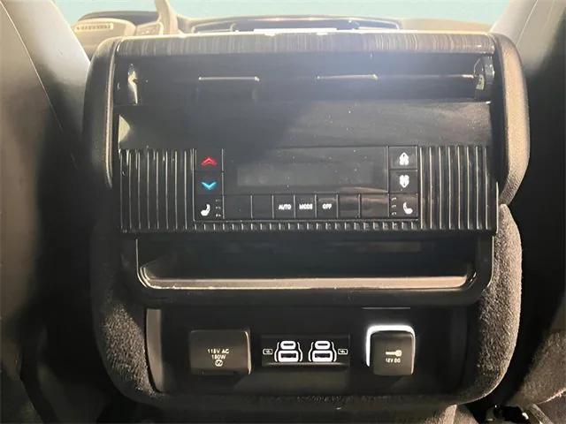 used 2022 Jeep Wagoneer car, priced at $42,998